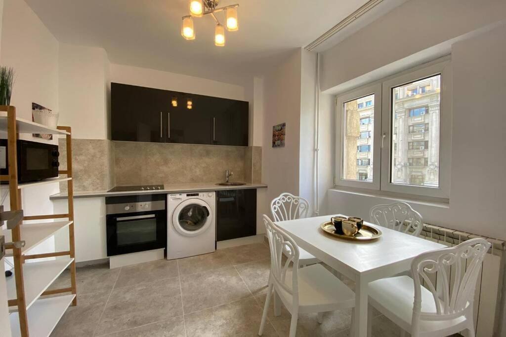 布加勒斯特New Luxury Flat In Front Of The Parliament At Unirii公寓 外观 照片
